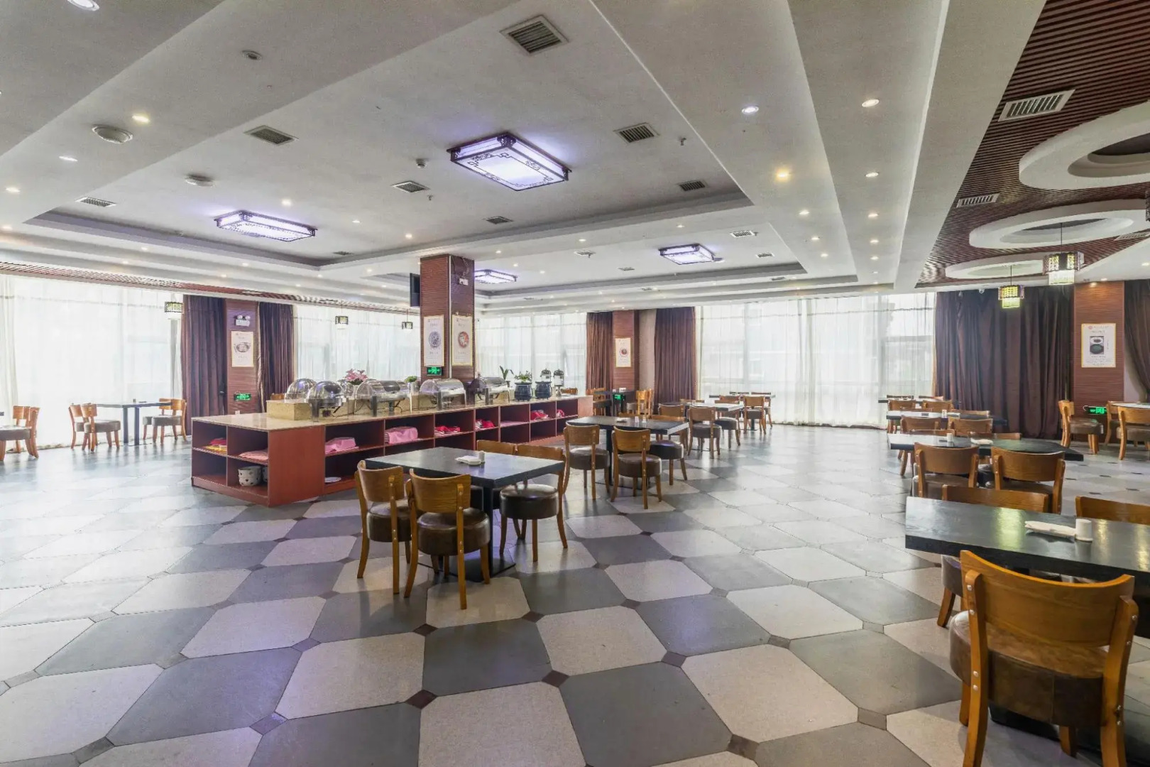 Changchi Hot Spring Hotel