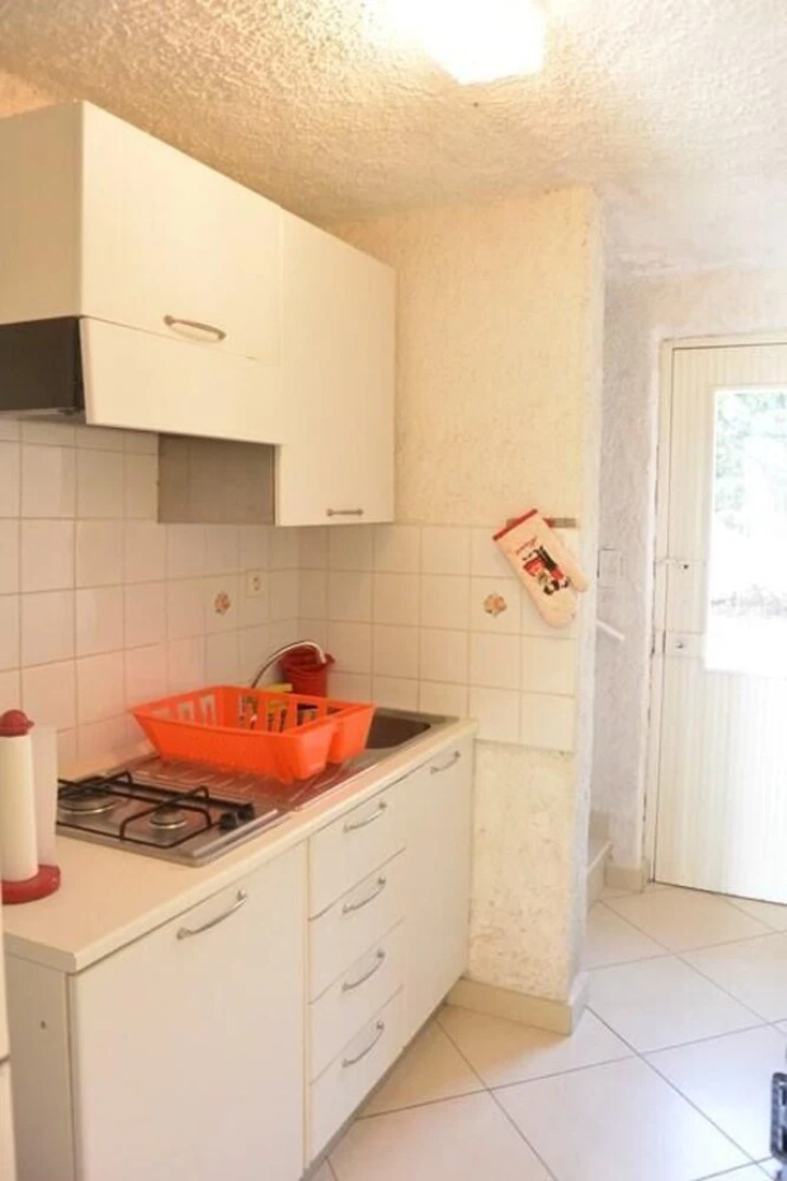 LAURA VILLA - FACING THE SEA - FAVONE Chalet 5