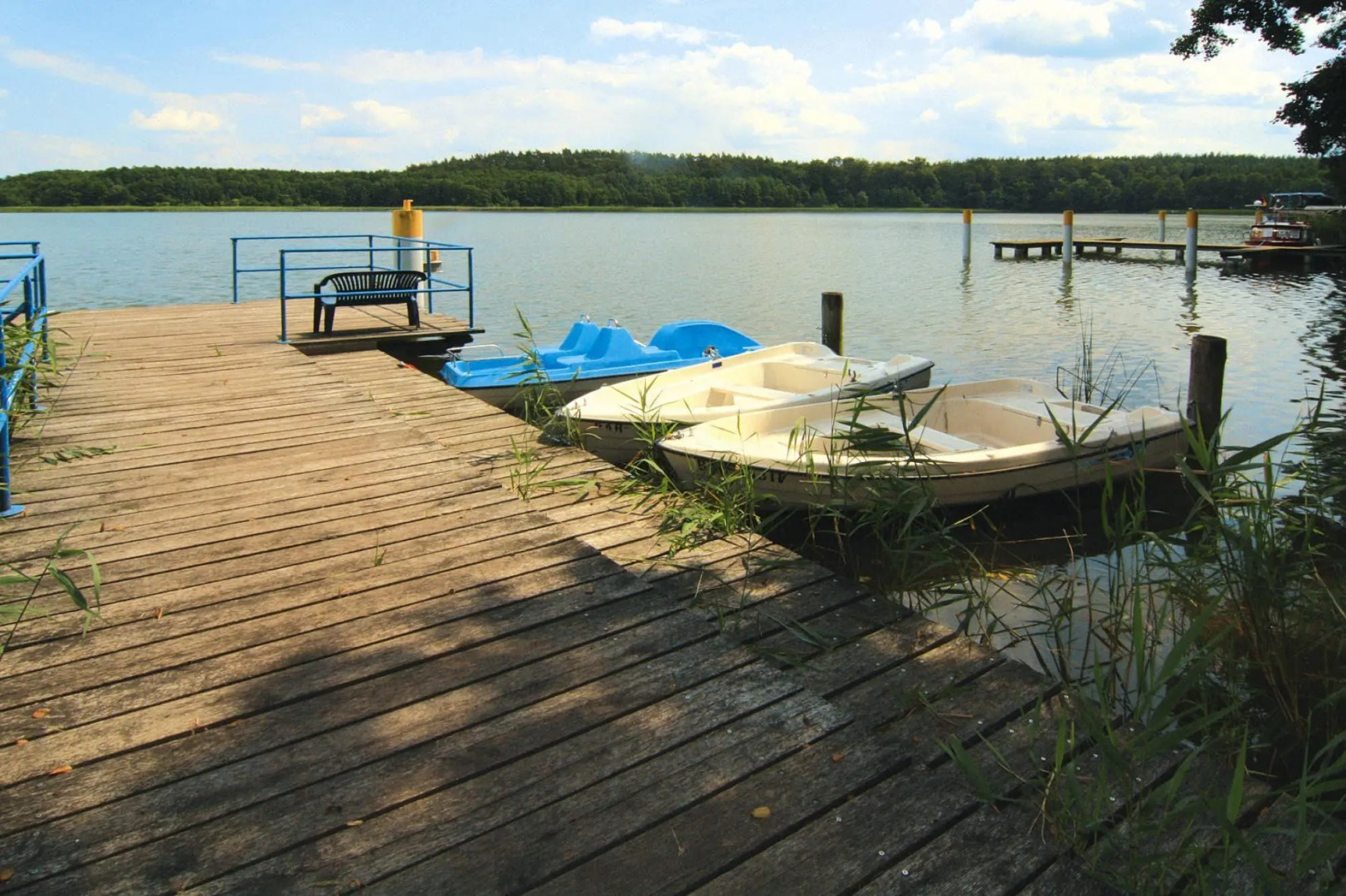 Log Cabin by Fahrsee With Lake Sauna