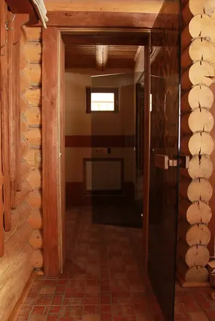 Золотая Бухта