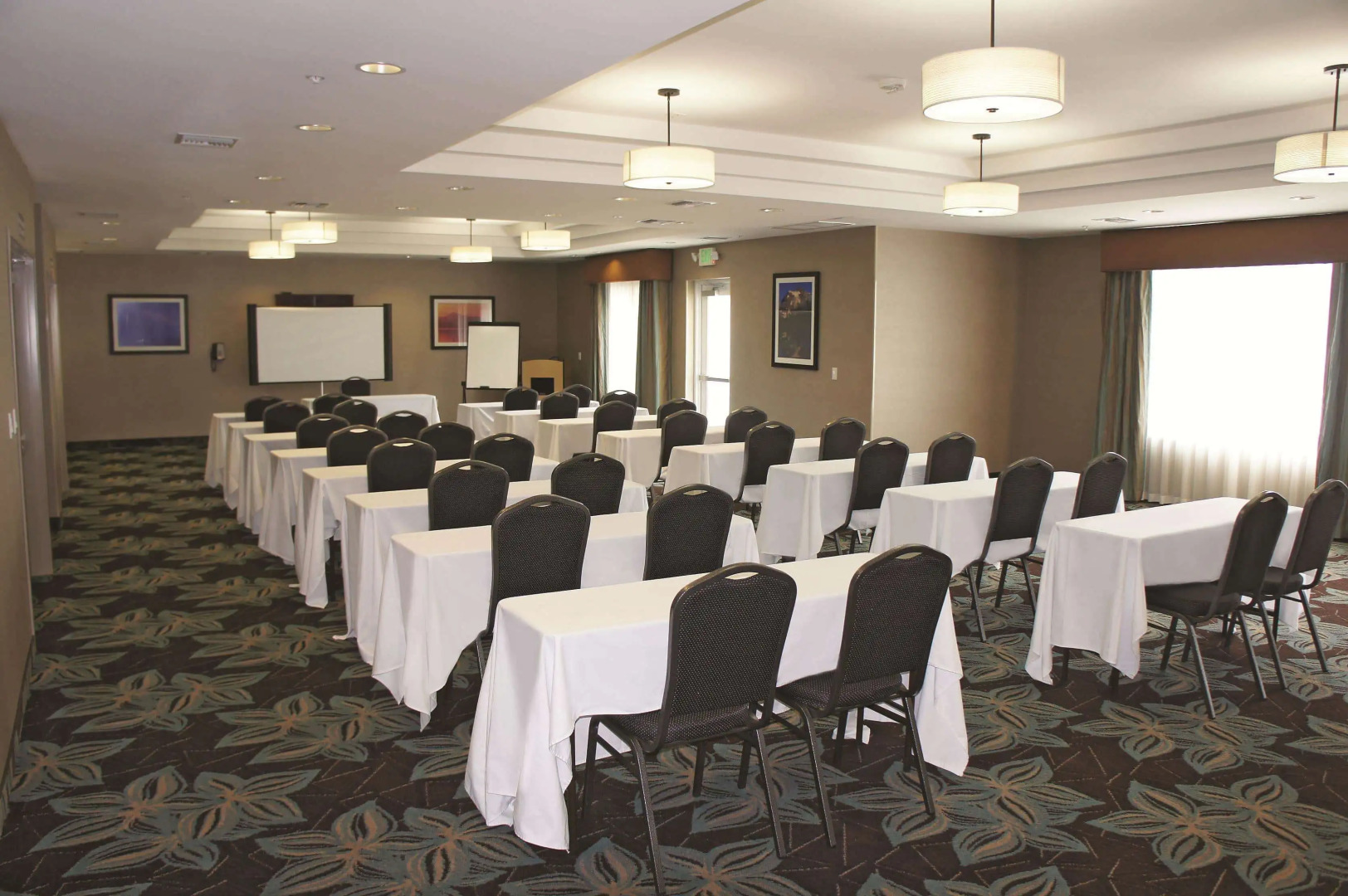 La Quinta Inn & Suites by Wyndham Bellingham