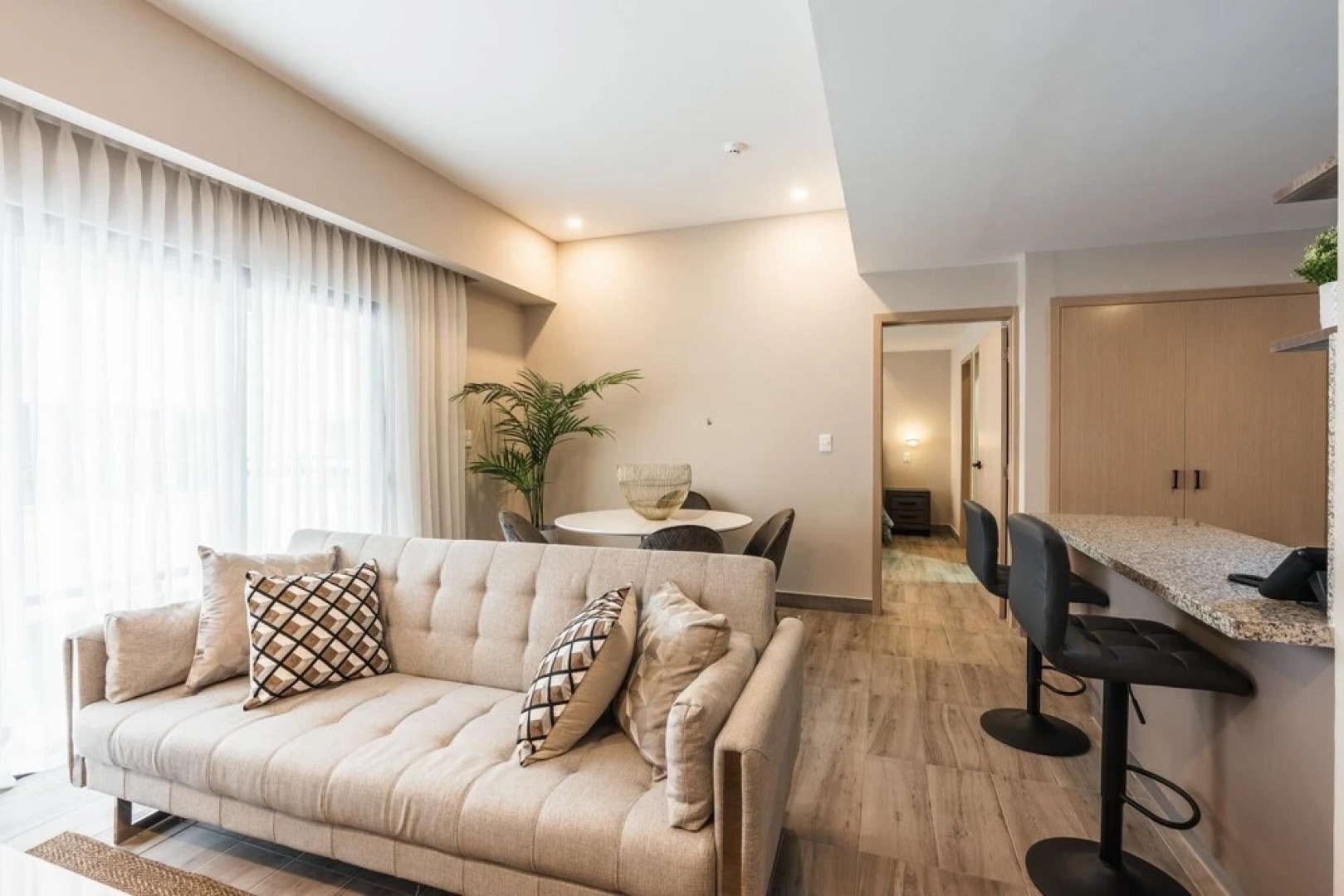 Apartment at Regatta Living II - 204 Fully-equipped