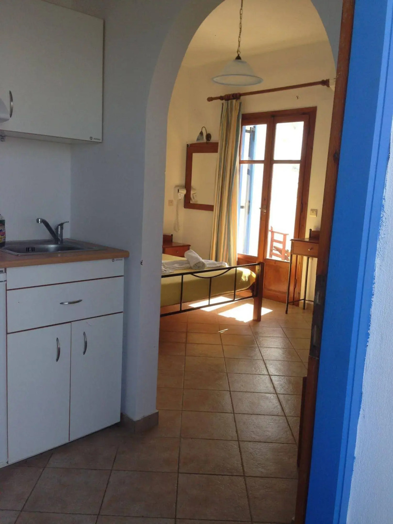 Depis Plaka Studios Naxos