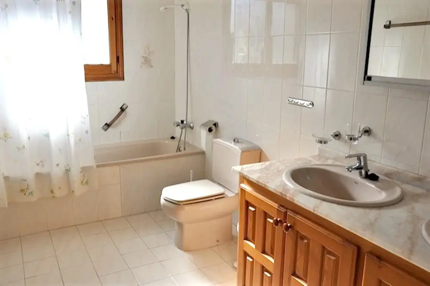 Villa With 3 Bedrooms in Ampolla, With Wonderful sea View, Private Poo