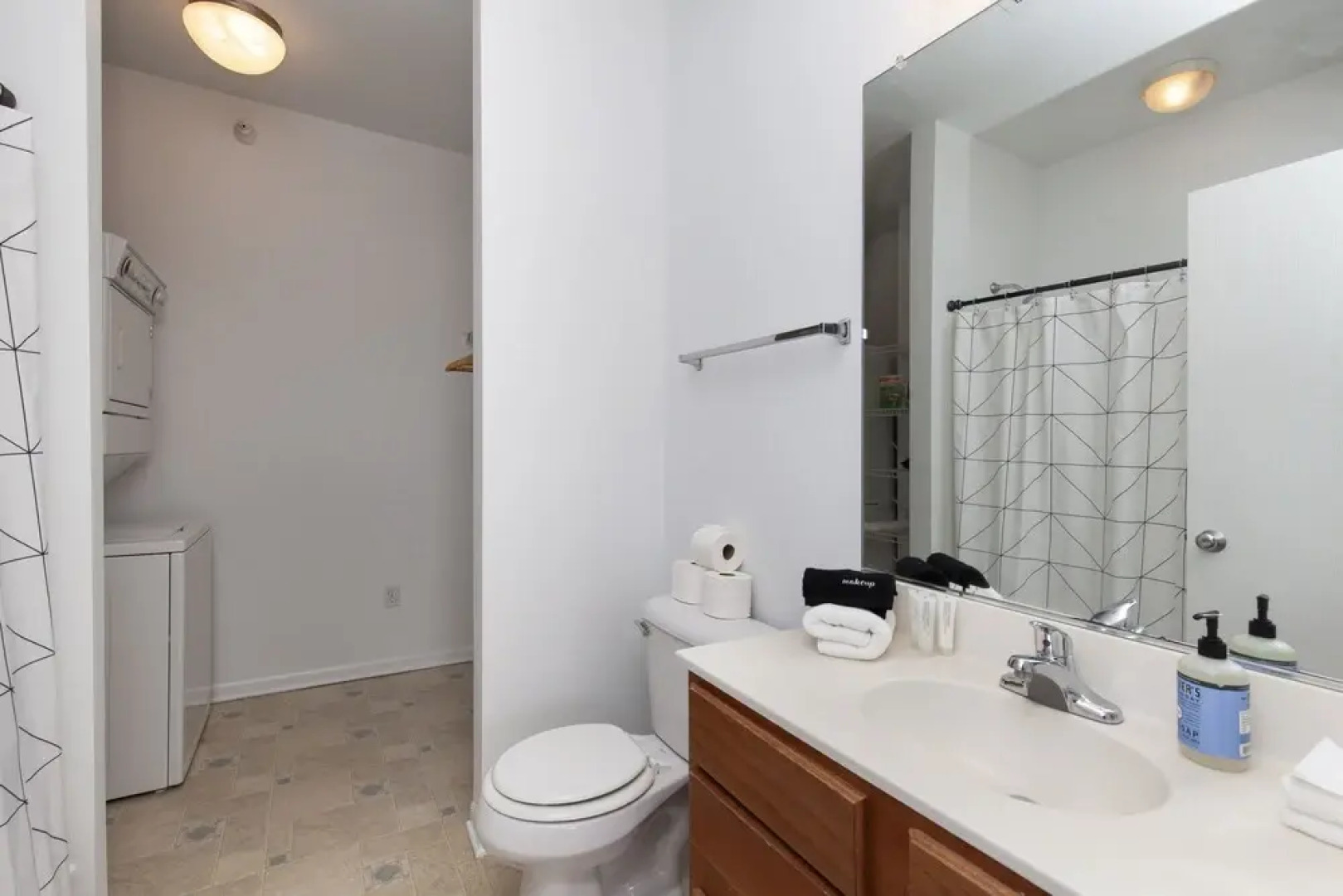 The Modern Flats of Ames