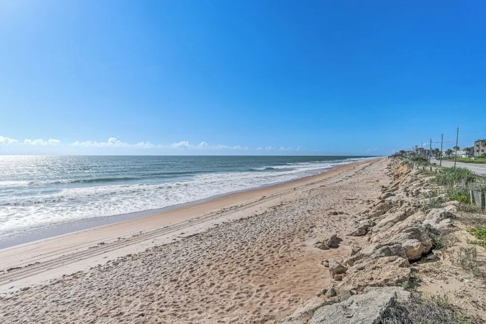 Ormond Beach Condo w/ Ocean Views & Community Pool