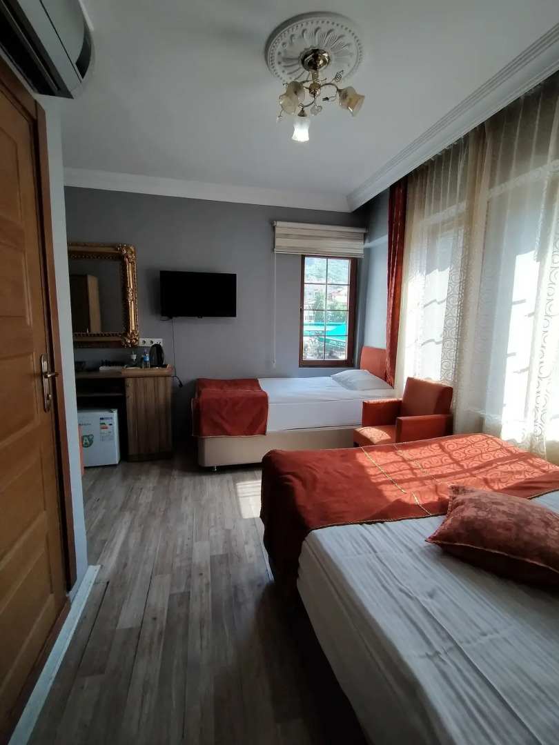 Şehrizade Konakları