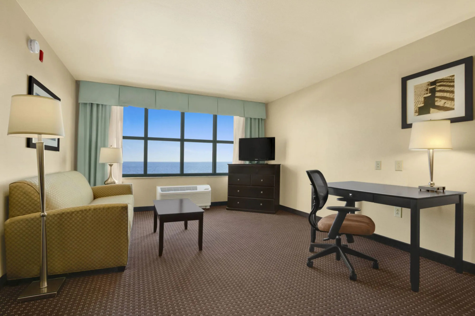 Holiday Inn Express Gulfport Beach by IHG