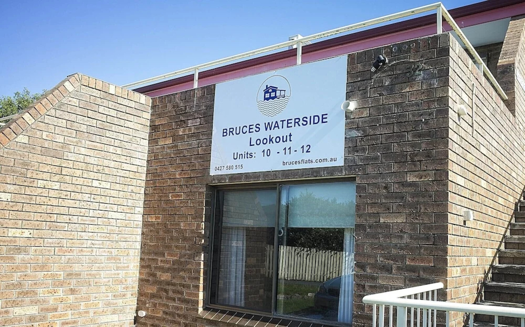 Bruces Waterside Units