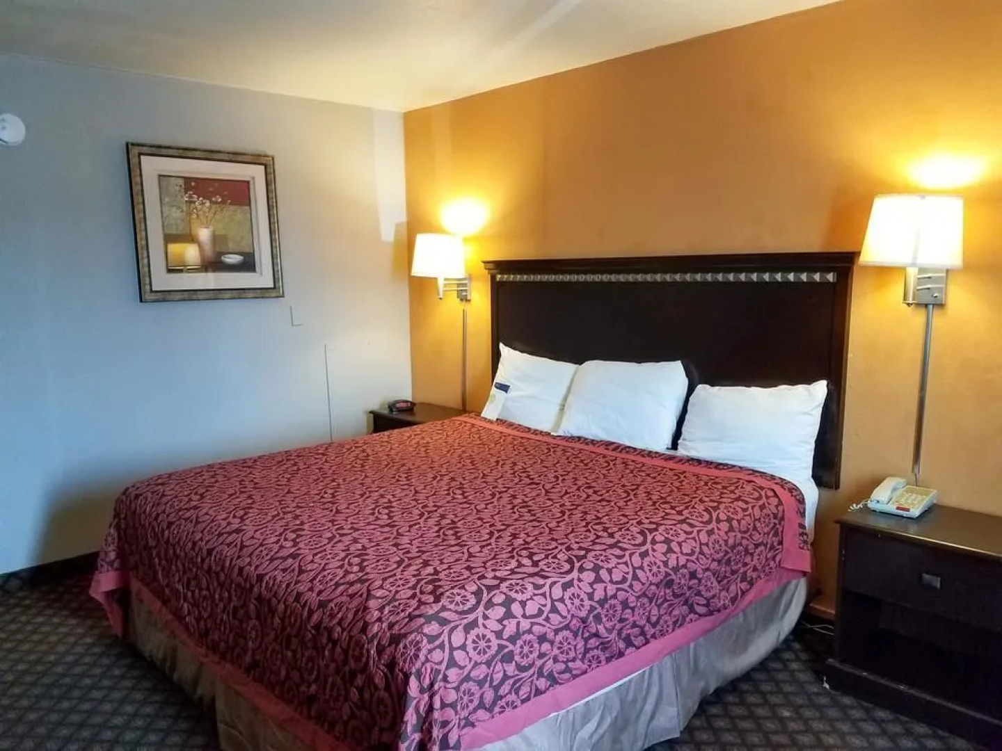 Oyo Townhouse Dodge City Ks