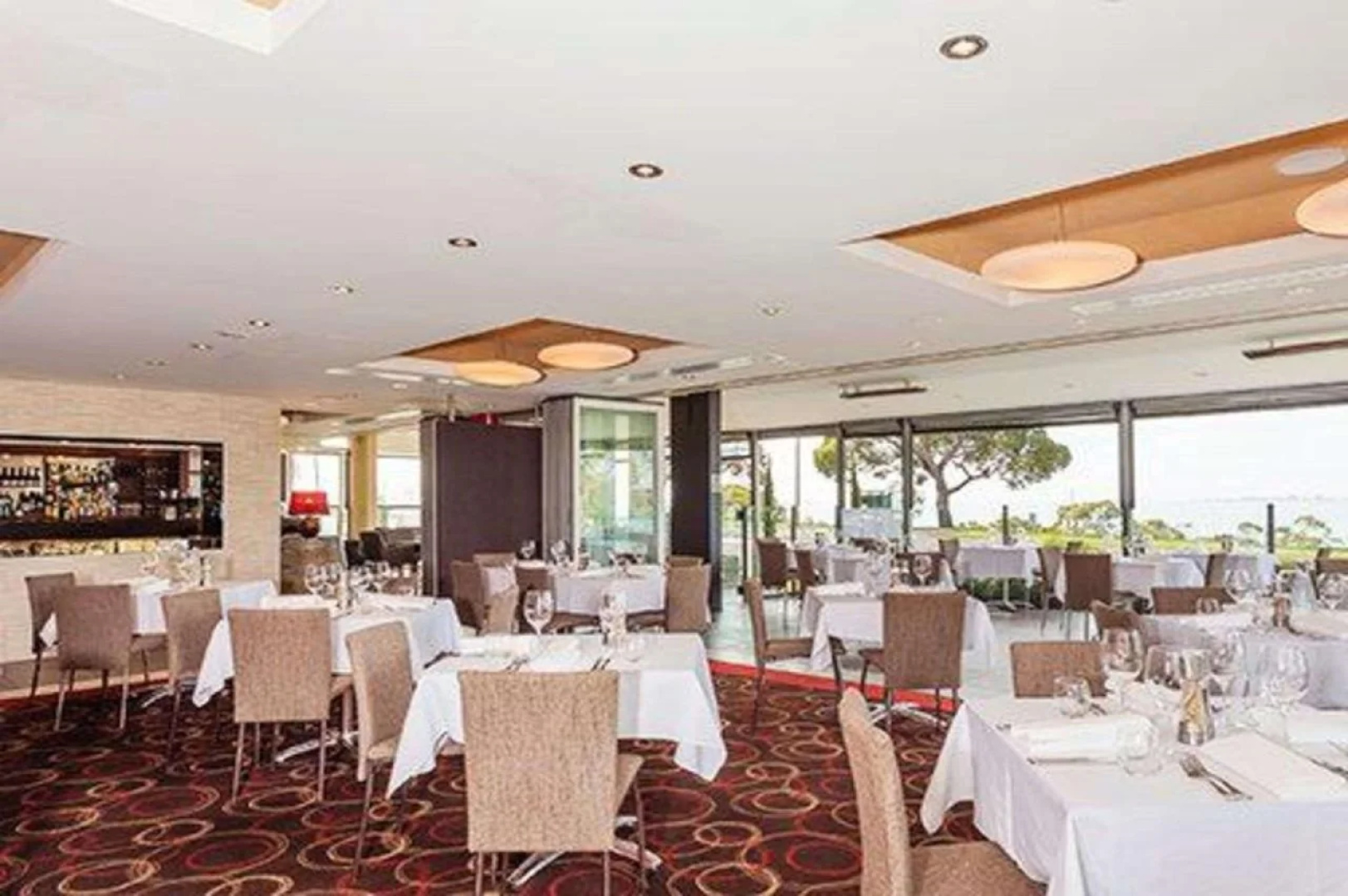 Bayside Geelong Hotel & Apartments, an Ascend Collection Hotel