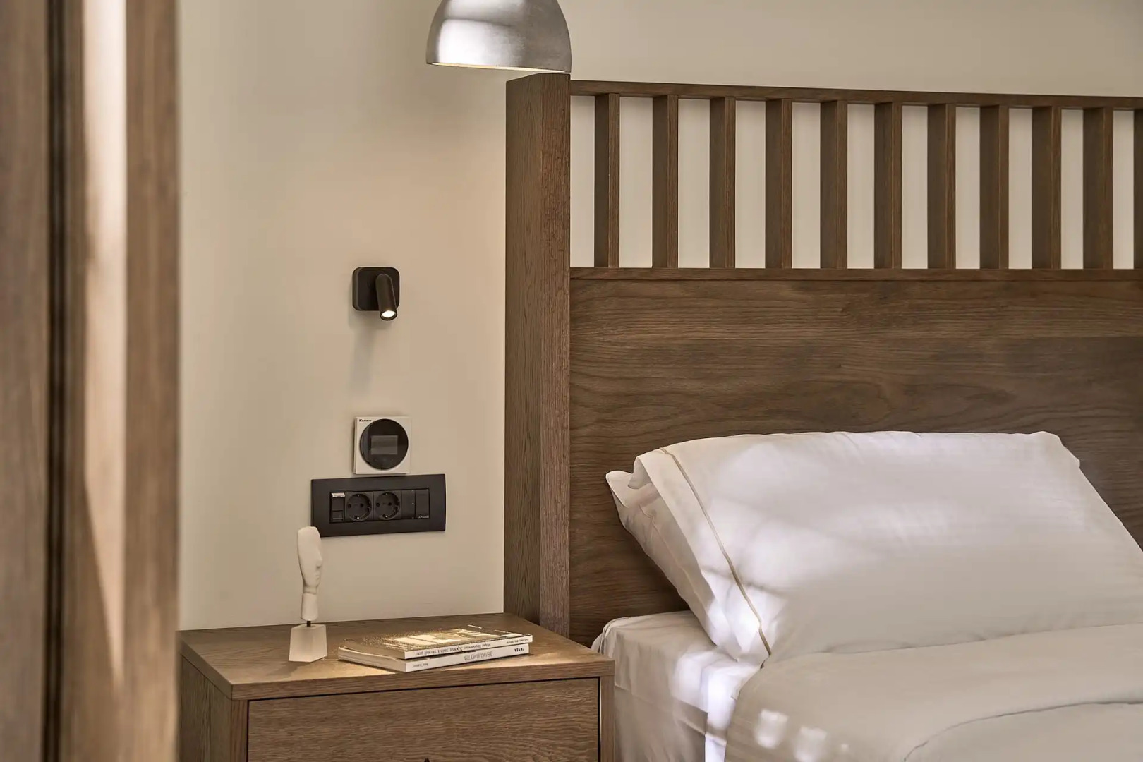 Ios Grand Pool Suites