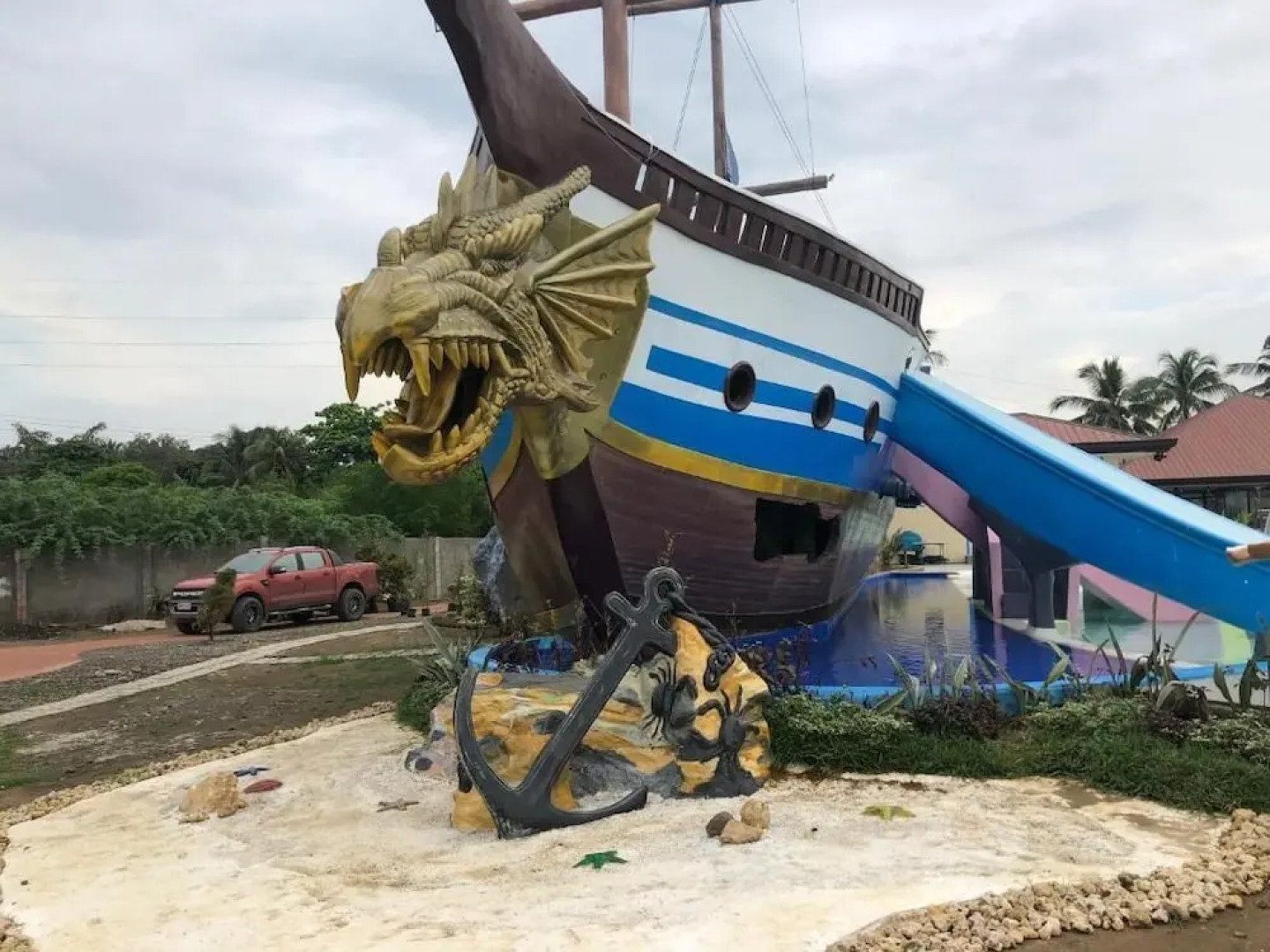 Acapulco Resort & Suites