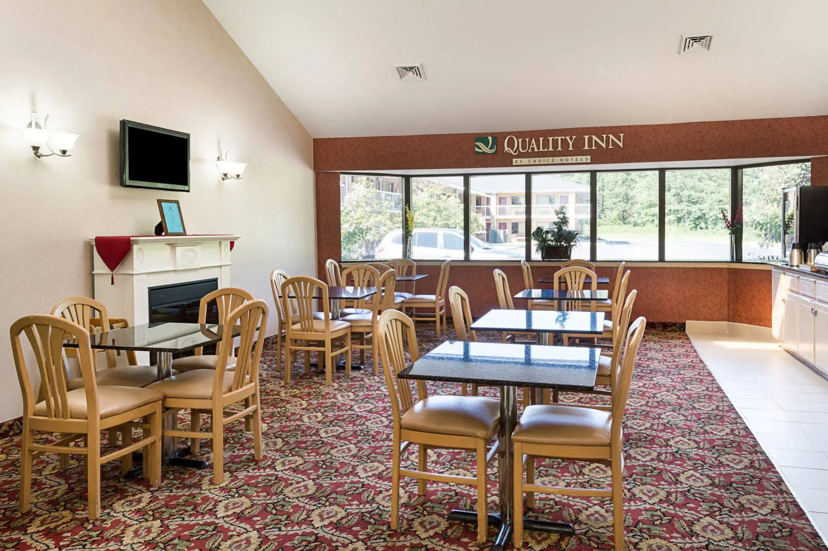 Quality Inn Petersburg Fort Lee Area