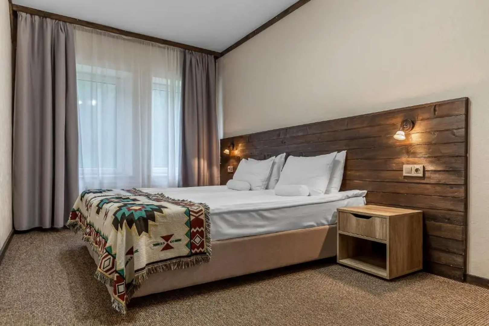 Туристический комплекс Захар Беркут