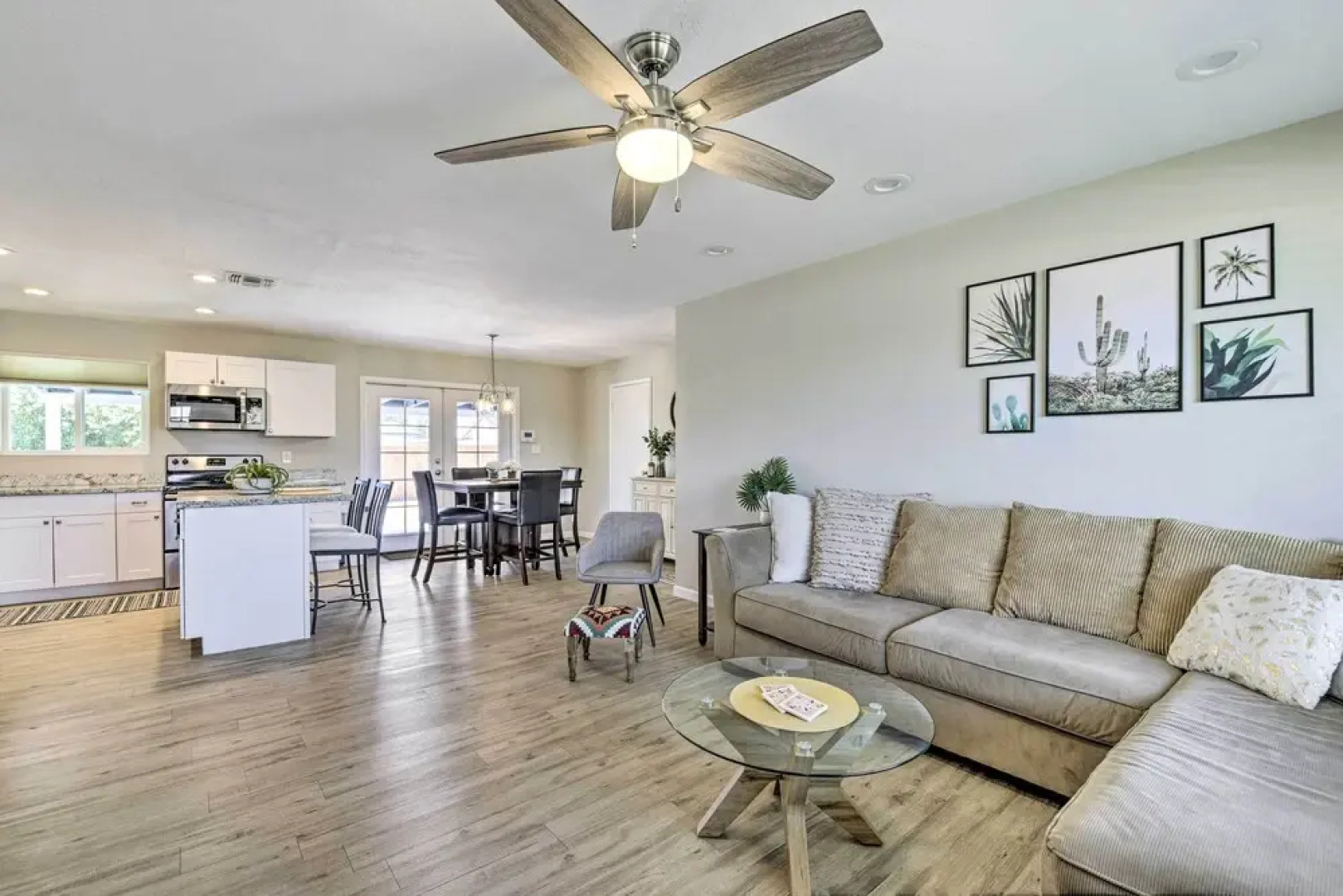 3 Mi to Asu: Home w/ Pool & Grill in Tempe!