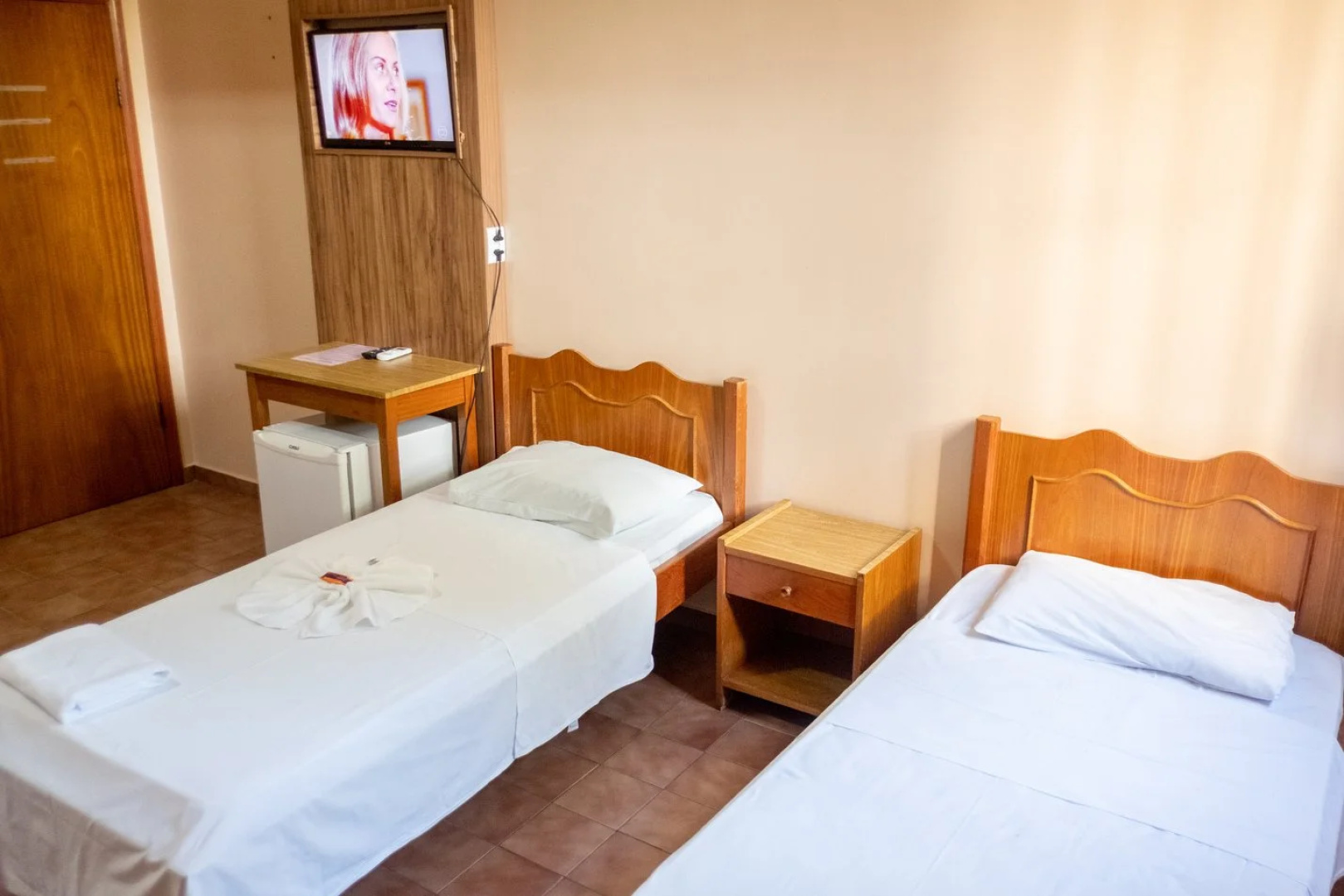 Hotel Almanara