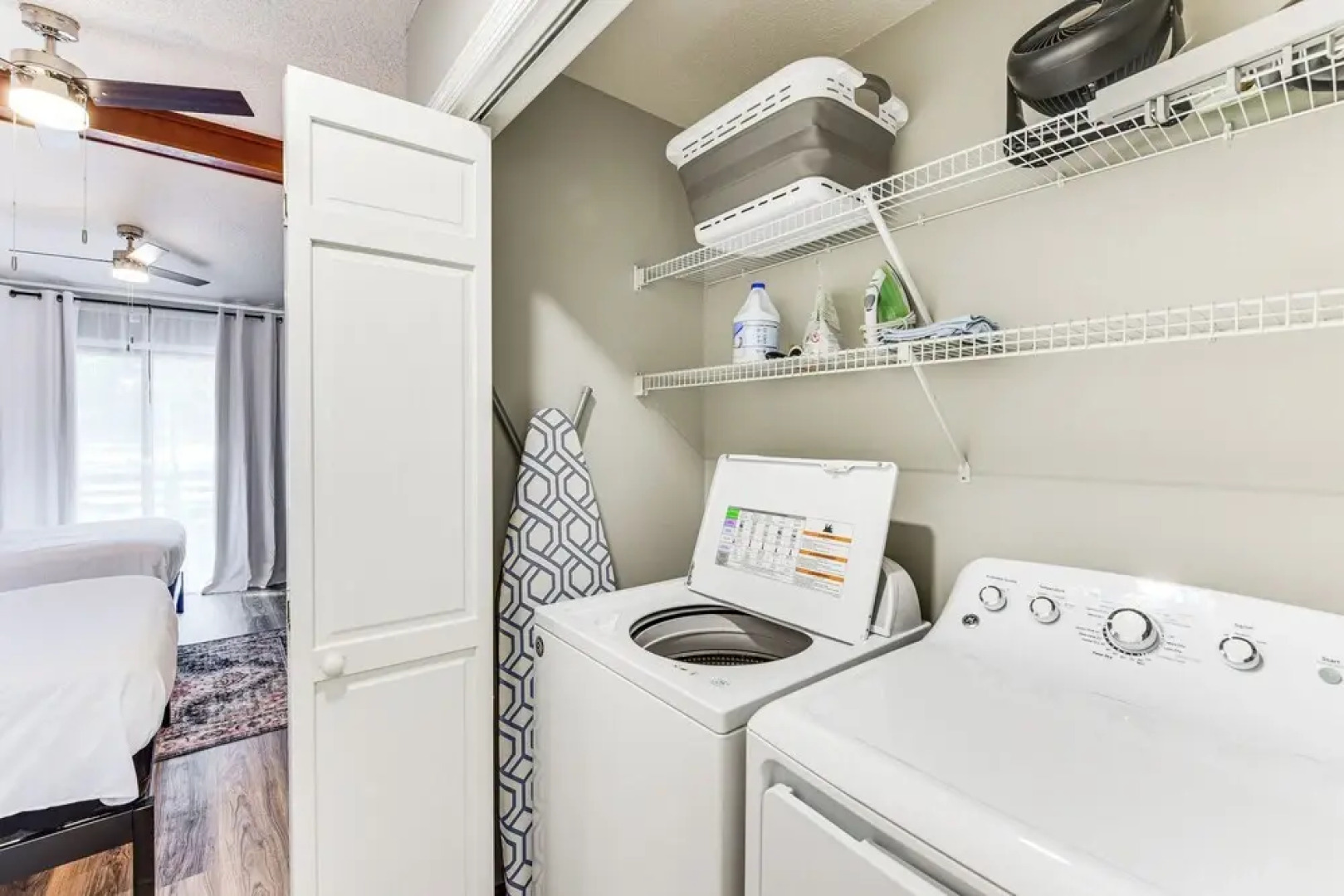 Pinehurst Home: Fire Pit, BBQ + Golf Course View!