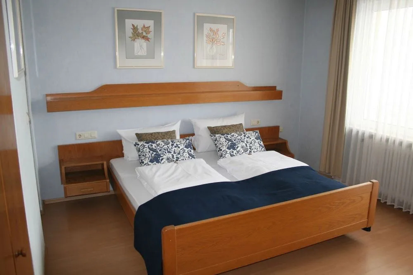 Отель Stadthotel Rheinbach Haus Streng