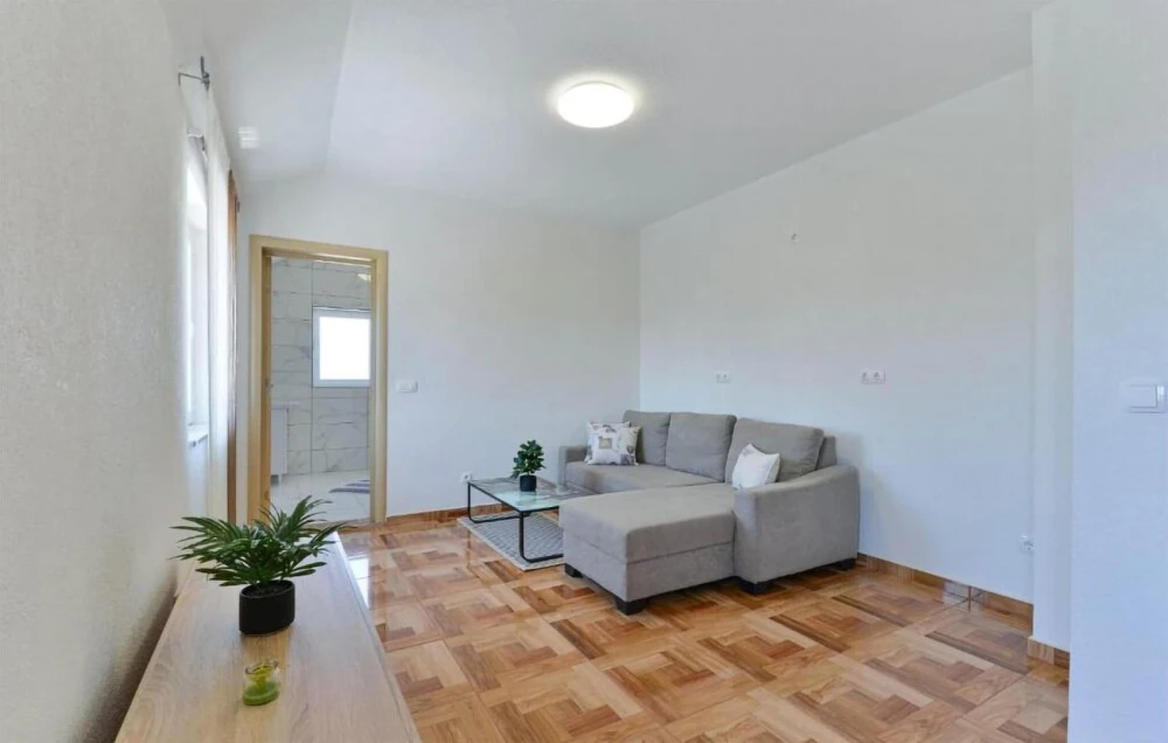 Stunning Apartment in Obrovac With 3 Bedrooms, Wifi and Outdoor Swimming Pool