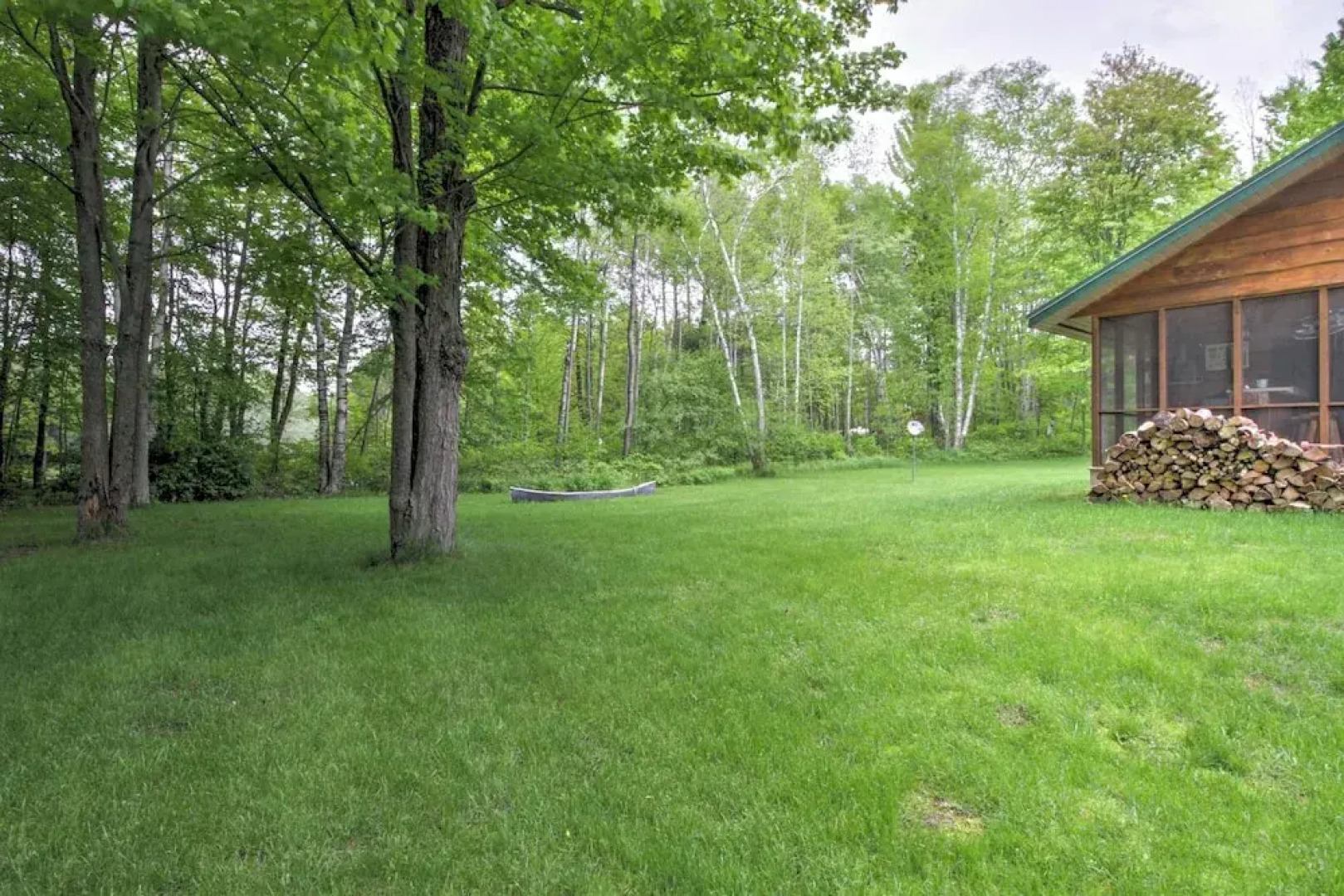 Scenic Cabin on 2 Acres Near Lake Holcombe Marina!
