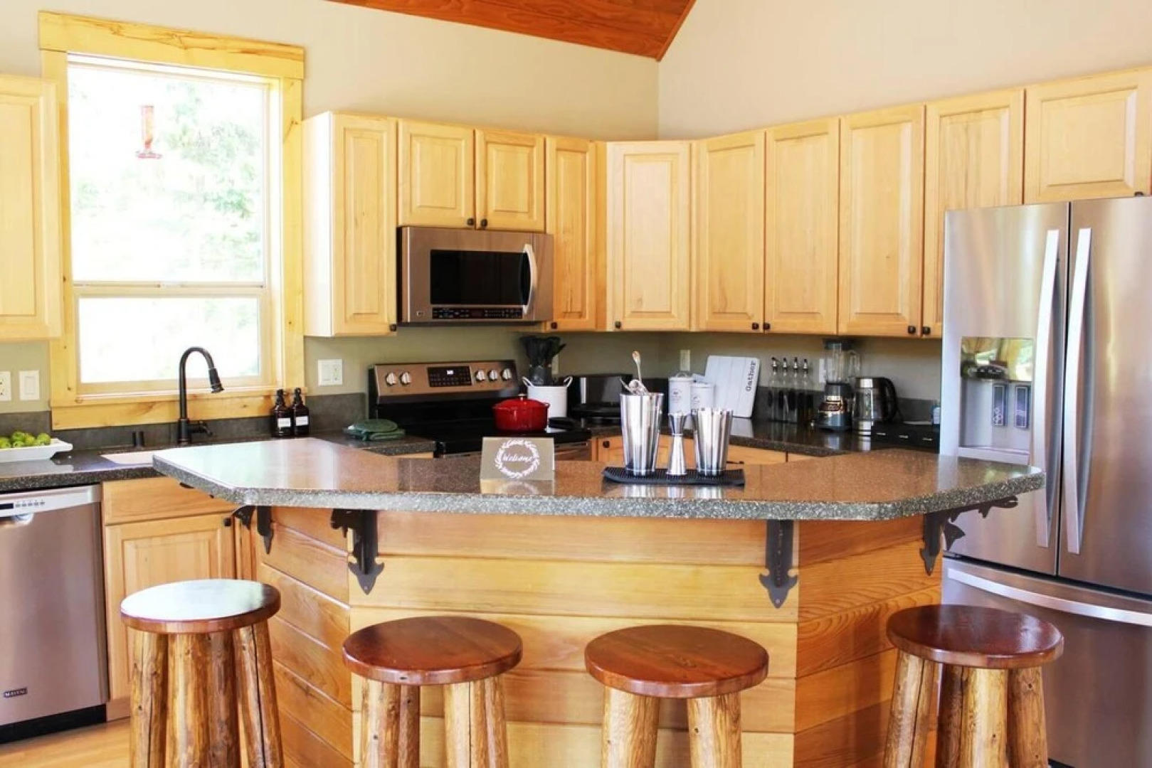 Luxury Mountain Cabin, Cle Elum, Washington State