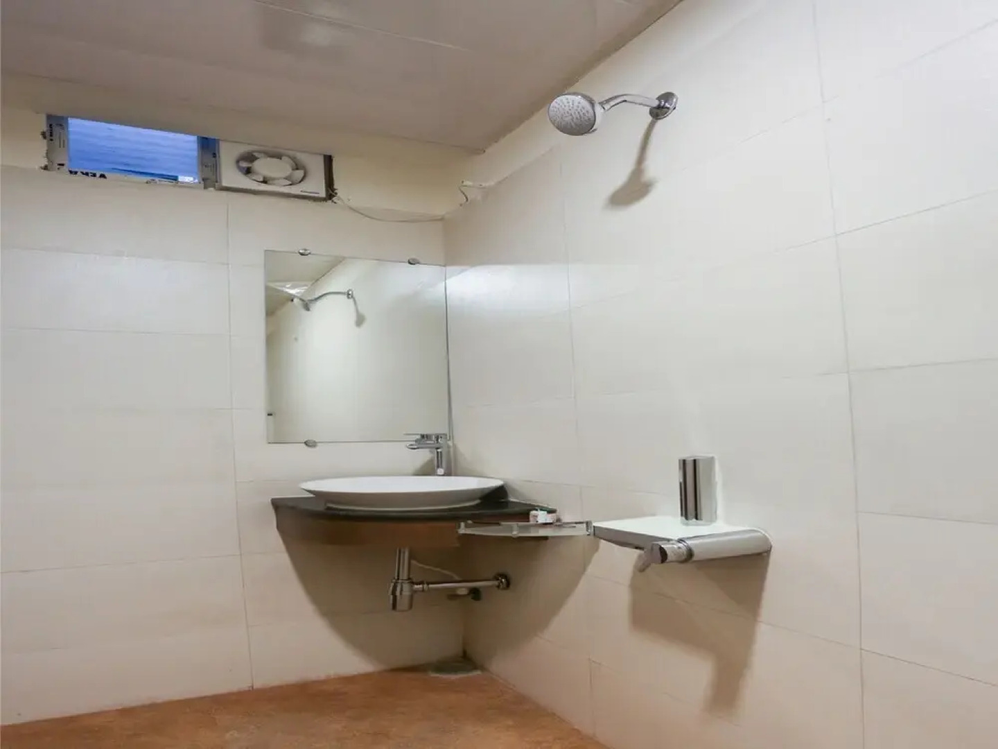 Hotel Ganesh Bhawan by OYO Rooms