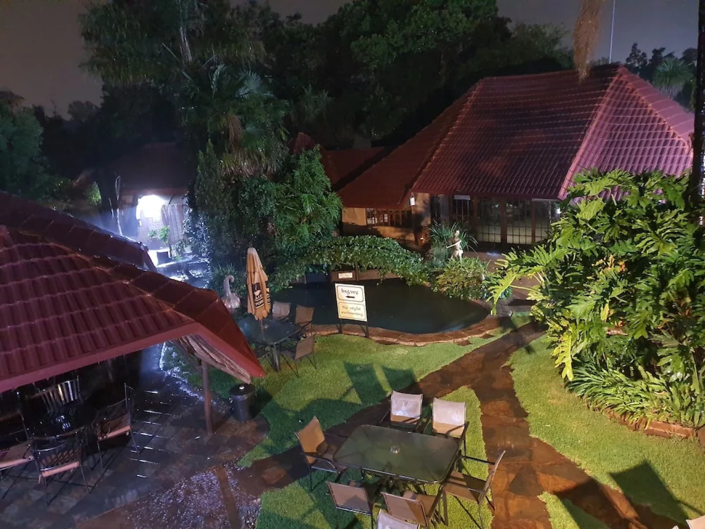 Mannah Executive Hotel and Conference Center