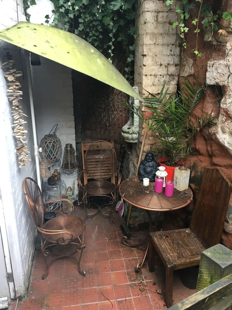 Stoneway Guest House