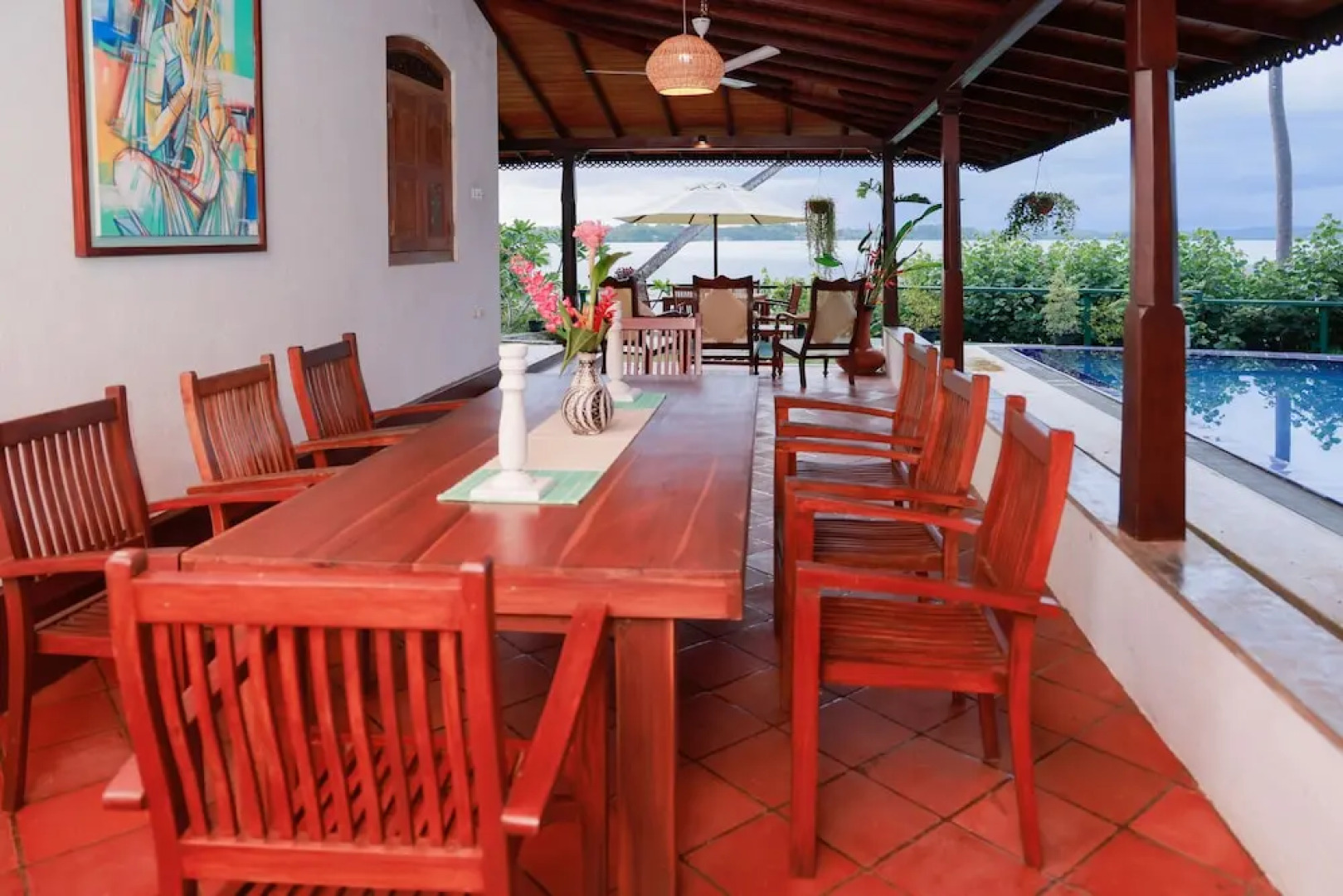 South Point Cottage - Whole Villa 3 Bedrooms (Sleeps 6)