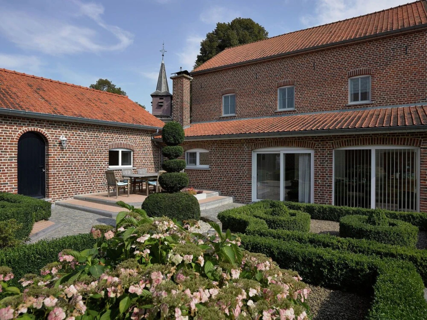 Modern Holiday Home with Private Garden in Borgloon