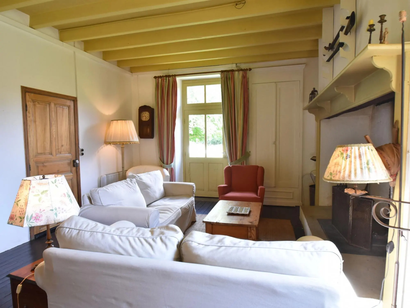 Charming Private Holiday Home With Private Tennis Court and Pool Near Cazals