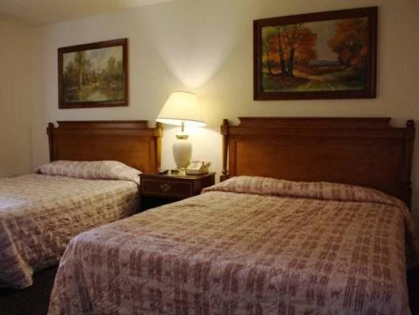 Cambridge Inn Motor Lodge