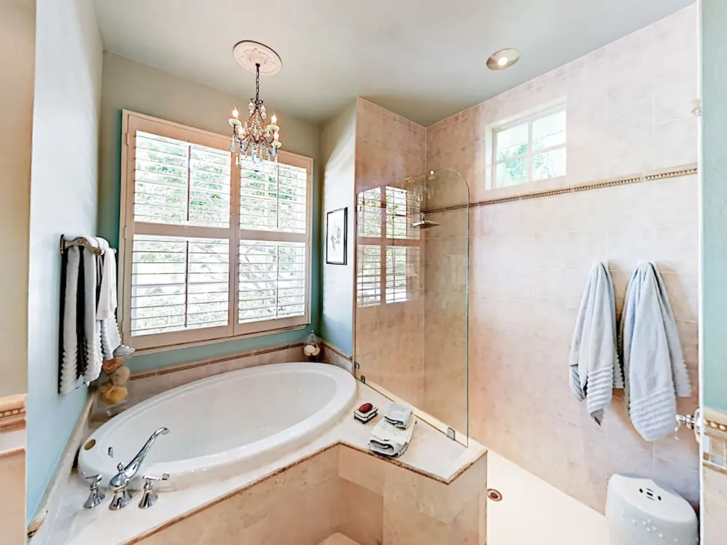 13 Pinehurst Home 3 Bedrooms 2 Bathrooms Home