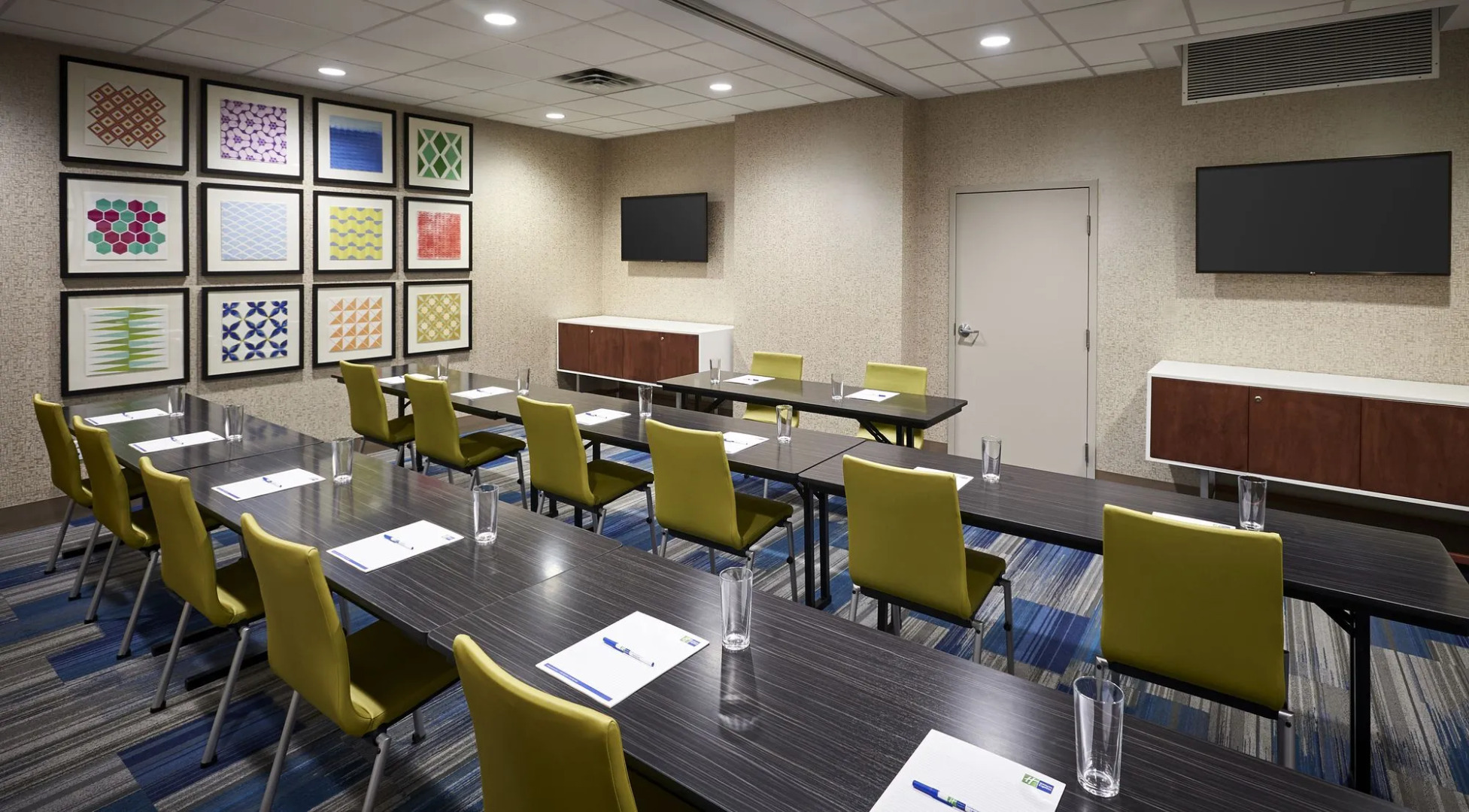 Holiday Inn Express Windsor Waterfront by IHG