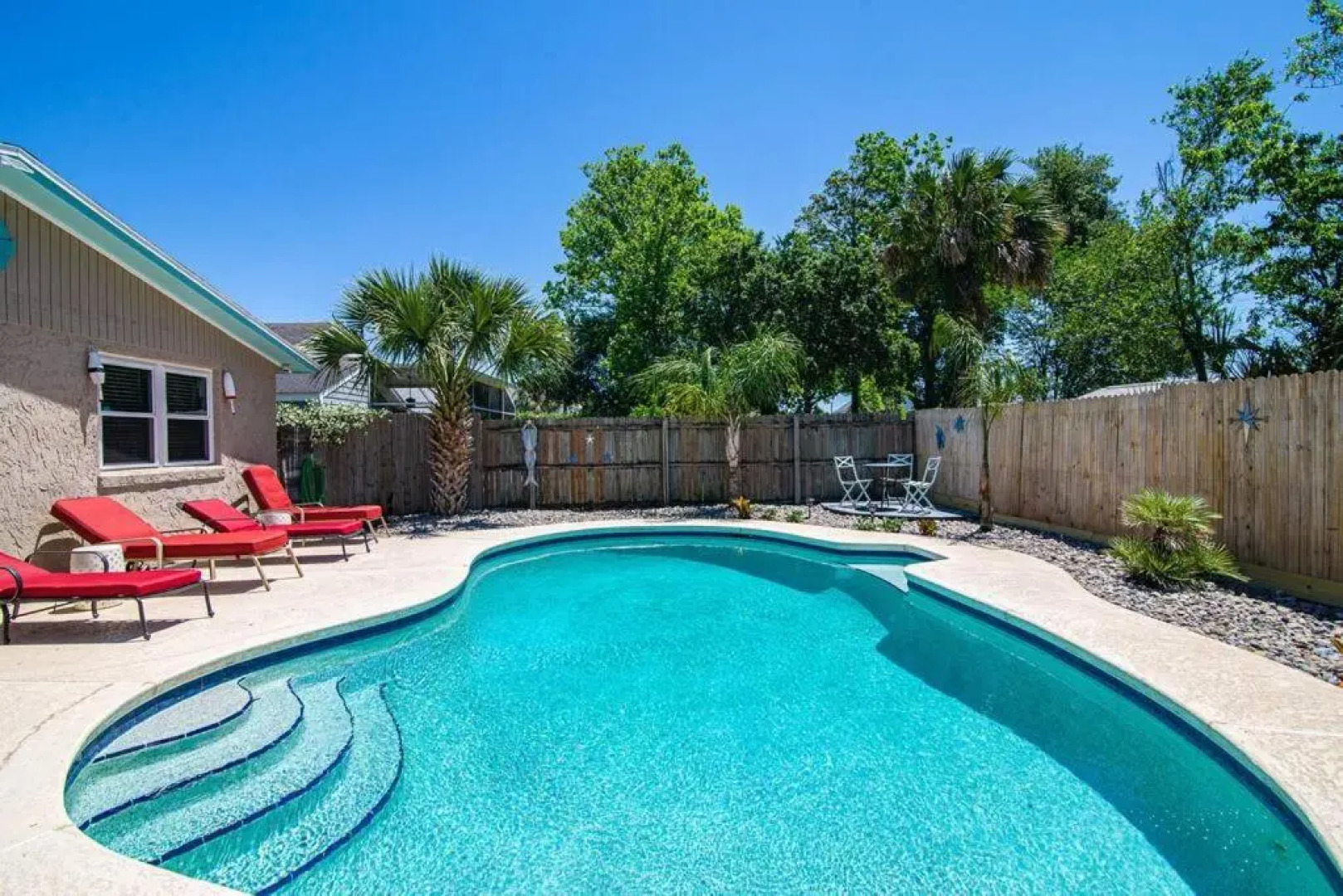 Beach House With Private Heated Pool Close To Mayo