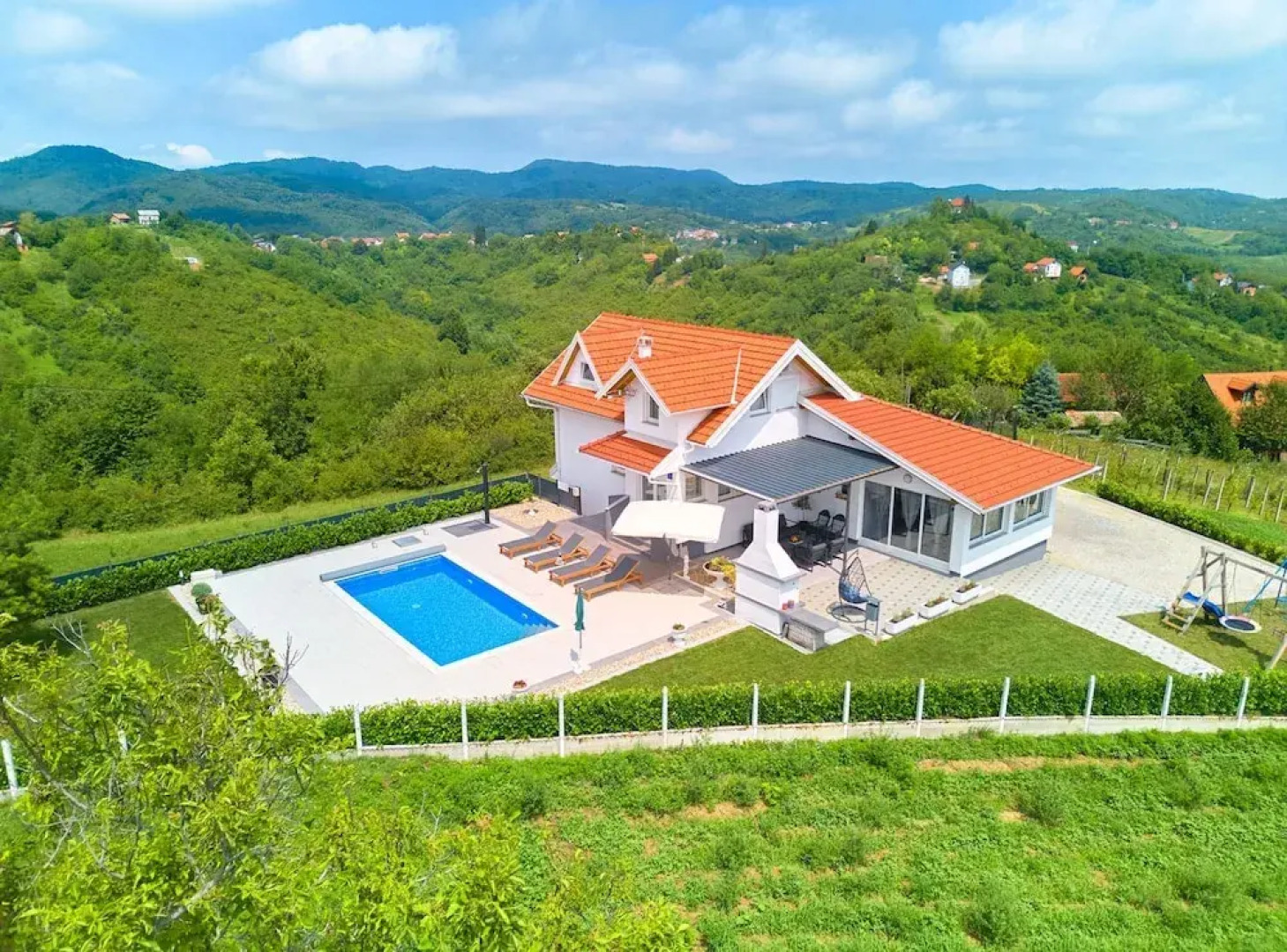 Villa Cerina With Outdoor Swimming Pool