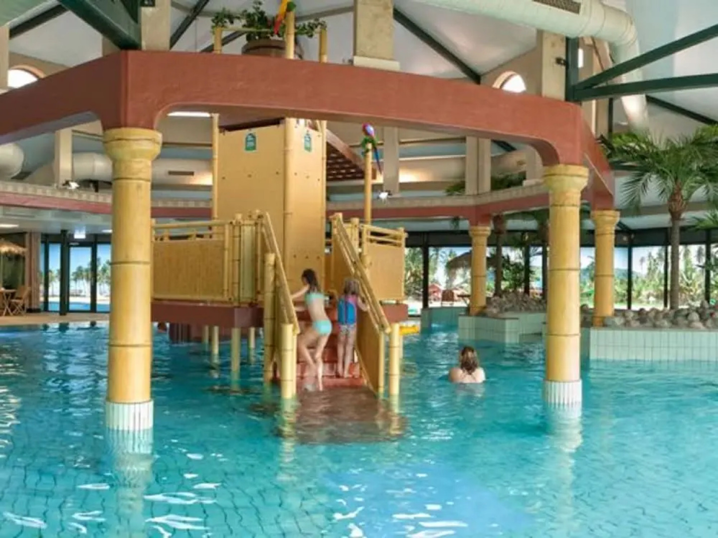 Villa in Arcen With Pool & Family Amenities