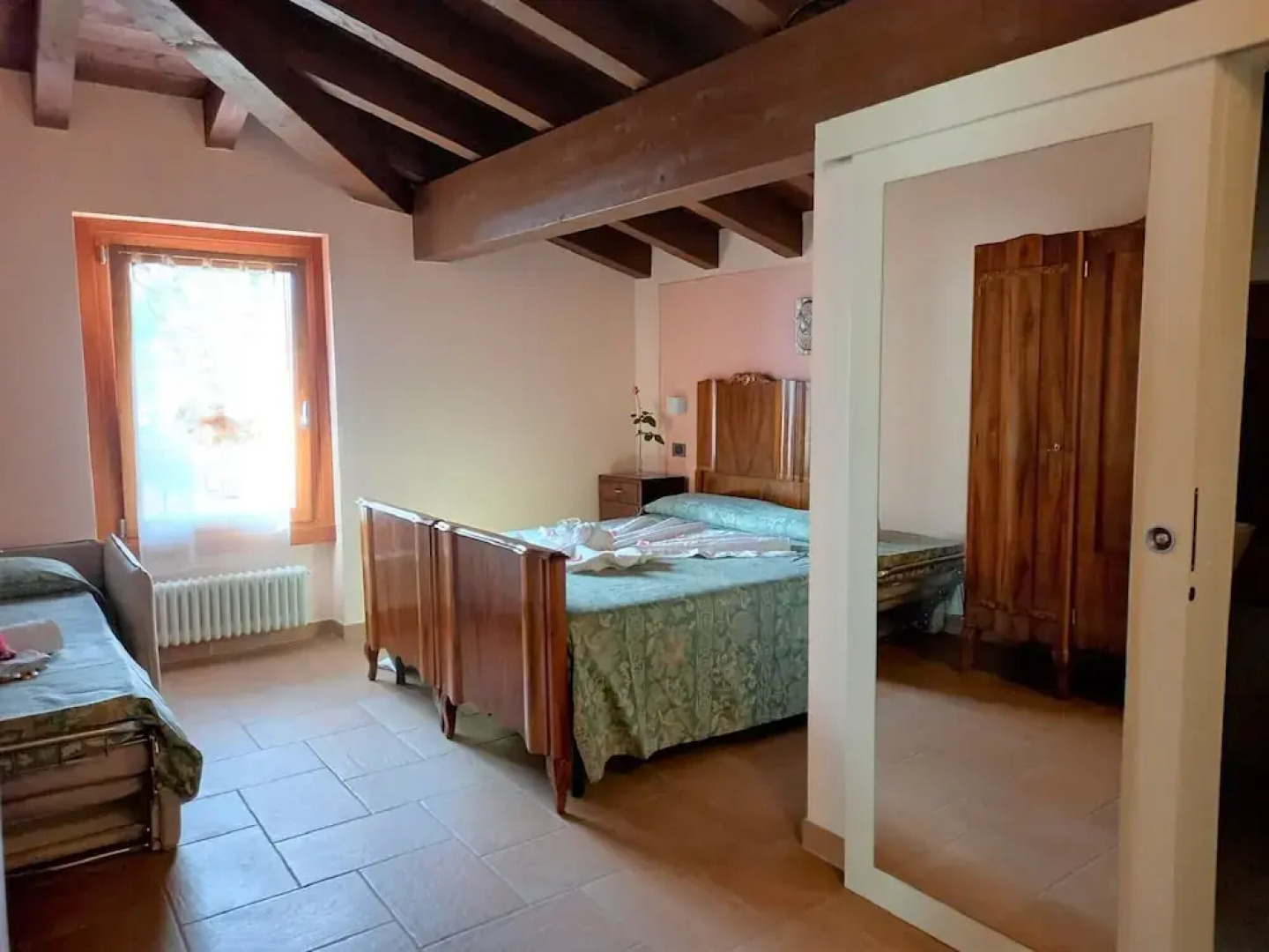 Apartment by Lake Iseo With Stunning Views