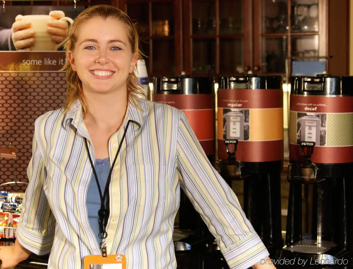 Hampton Inn & Suites State College at Williamsburg Square