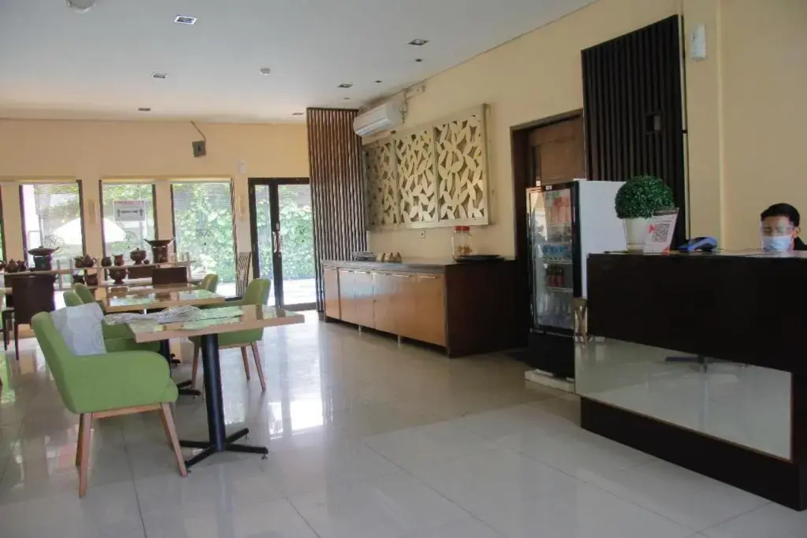 Metro Suite Hotel Jababeka