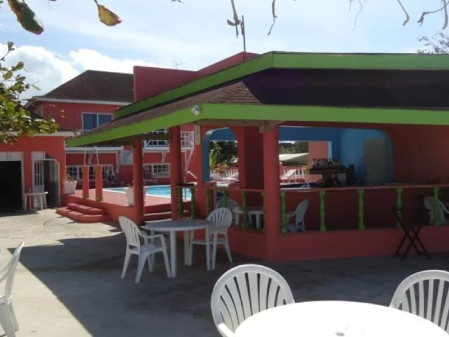 Shields Negril Villas