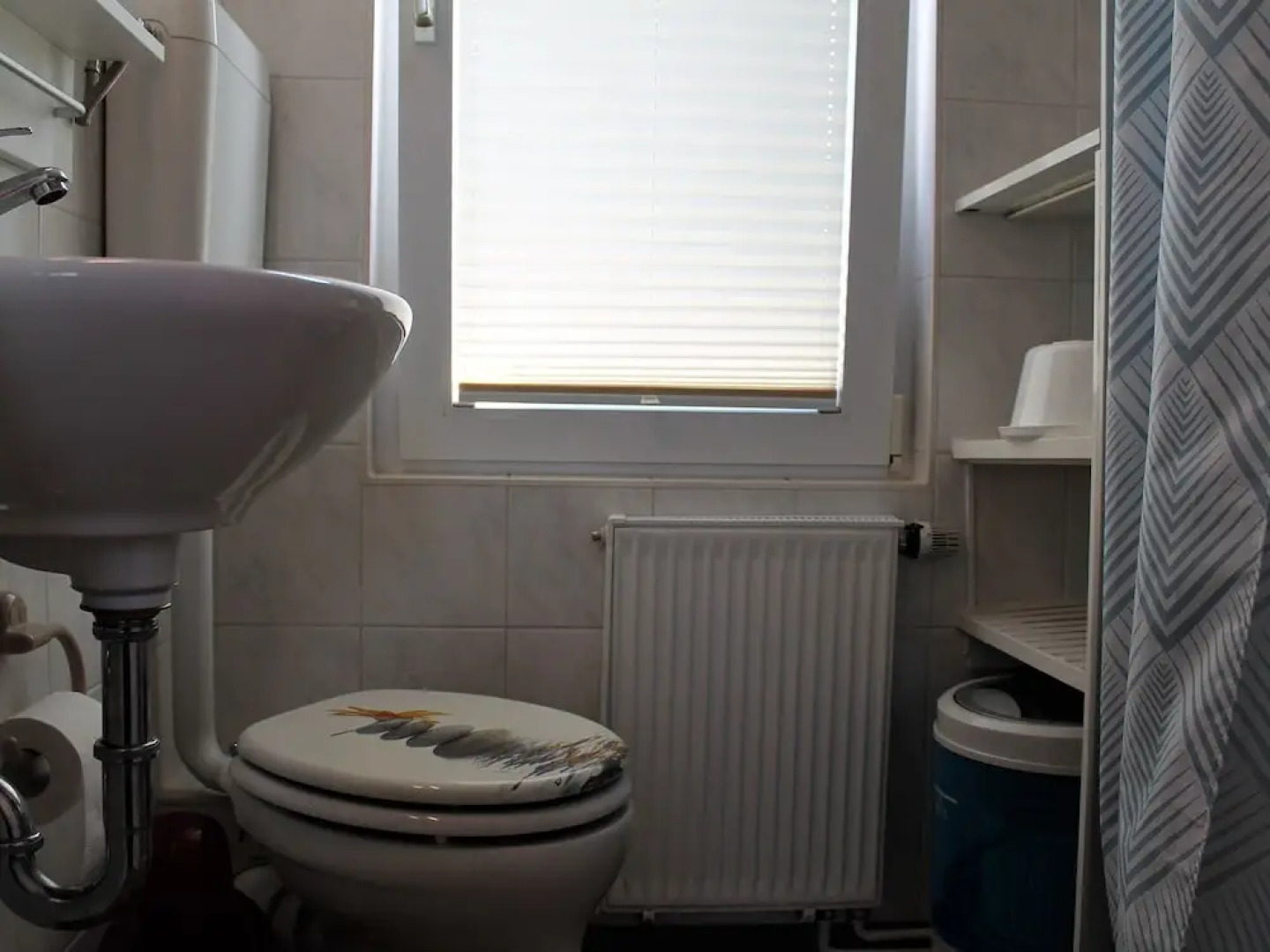 Blissful Holiday Home in Hohenkirchen With Roofed Terrace