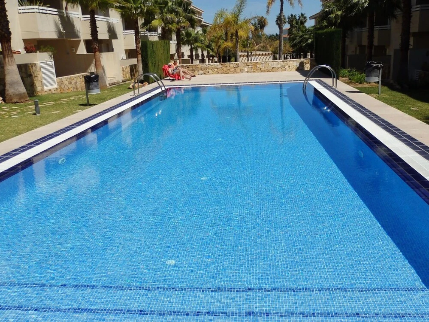 Apartment in Beautiful Urbanization With Lovely Terrace and Swimming Pool
