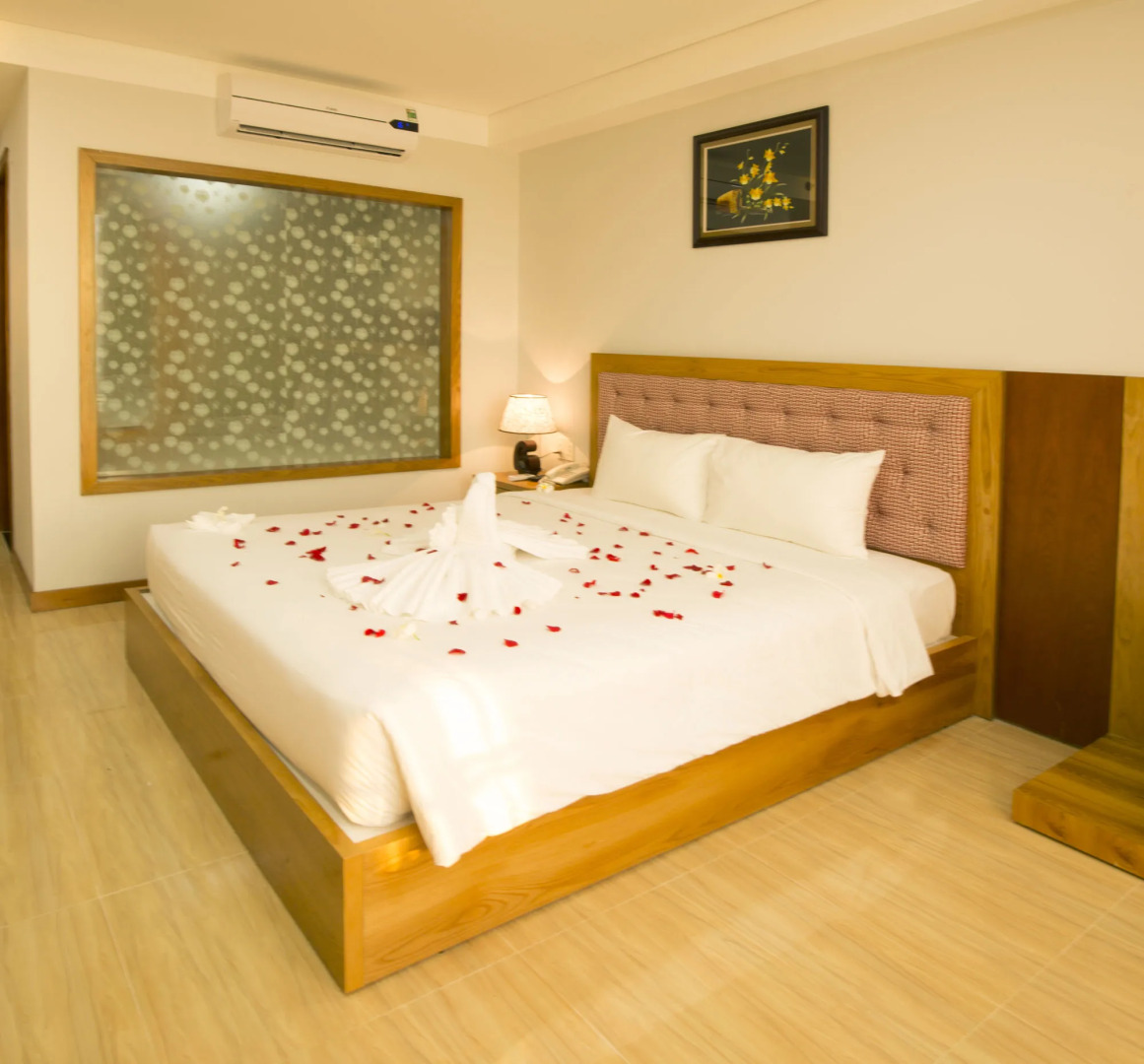 Happy Light Central Nha Trang