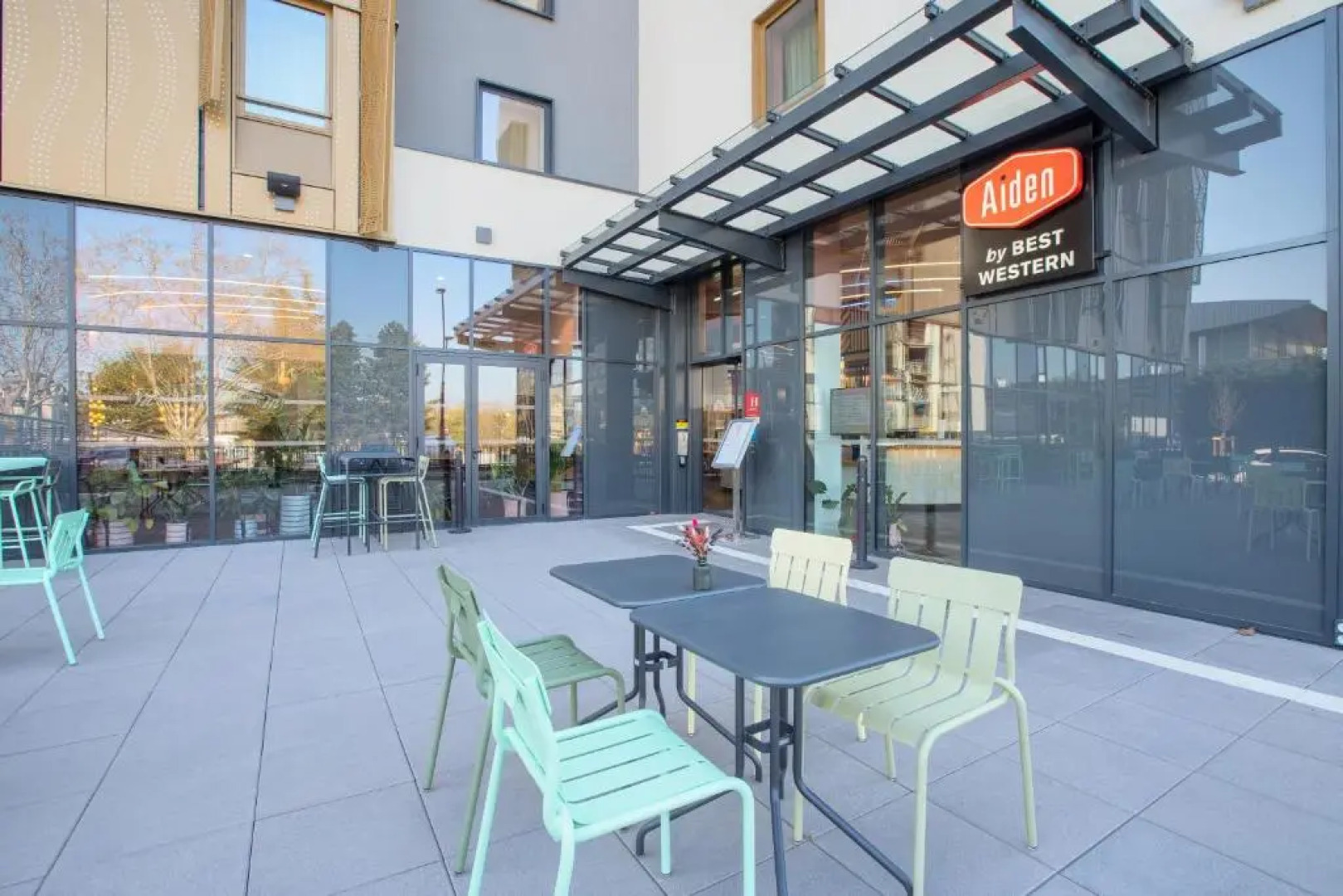 Aiden by Best Western Clermont-Ferrand Hotel & Spa