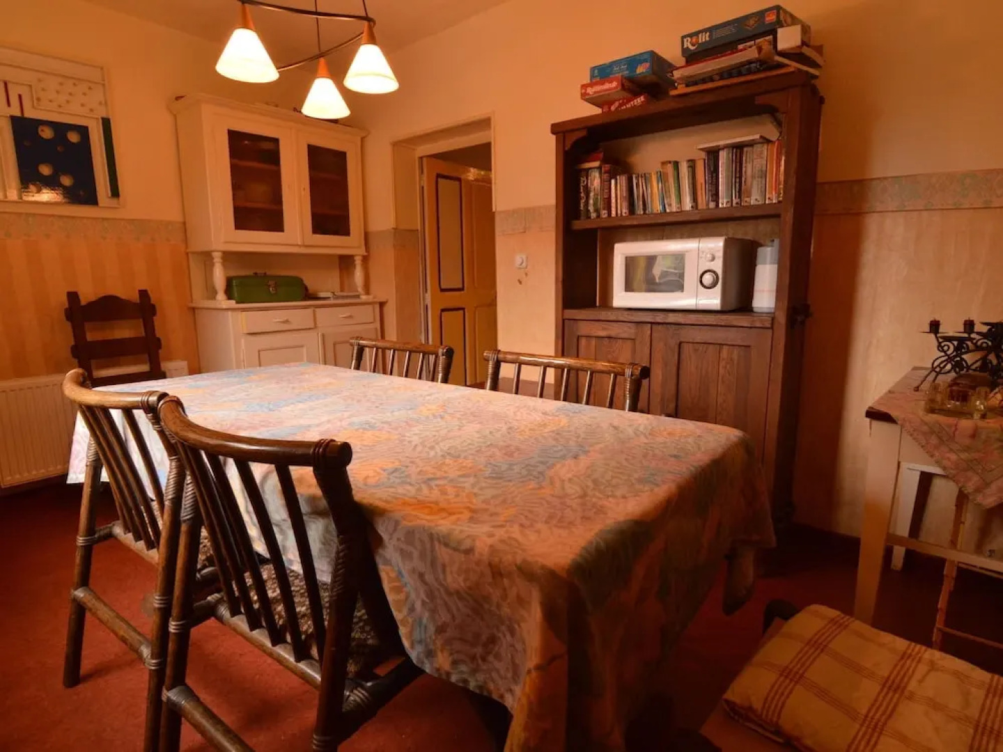 Spacious Holiday Home With Sauna in Celles-sur-plaine