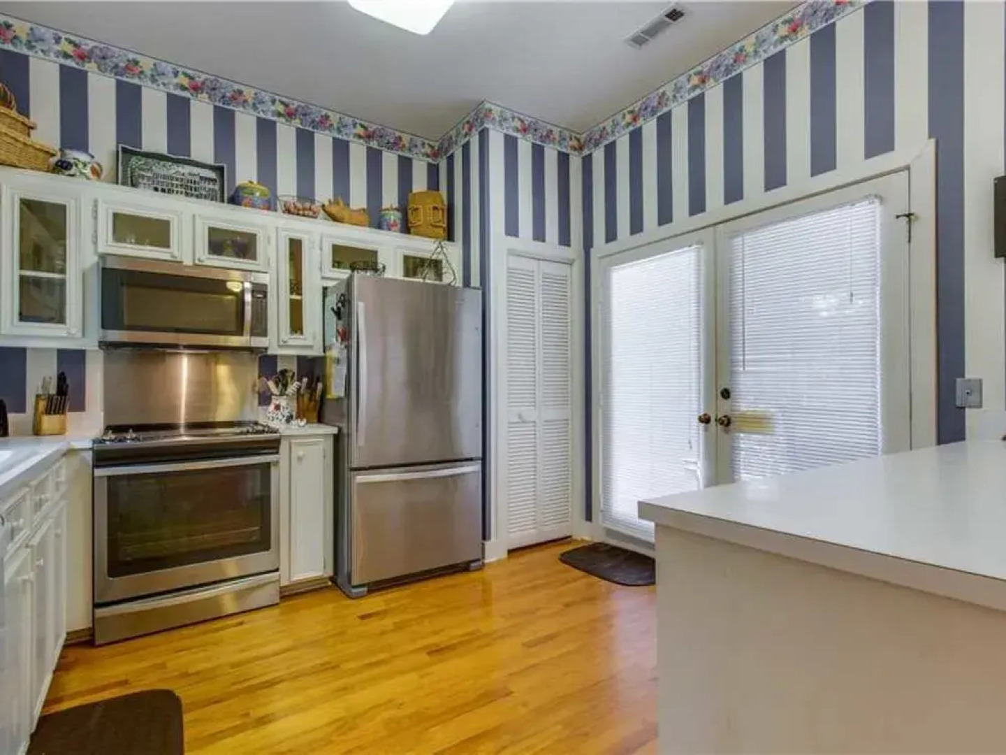 Grand Pavilion Seaside 83 by RedAwning