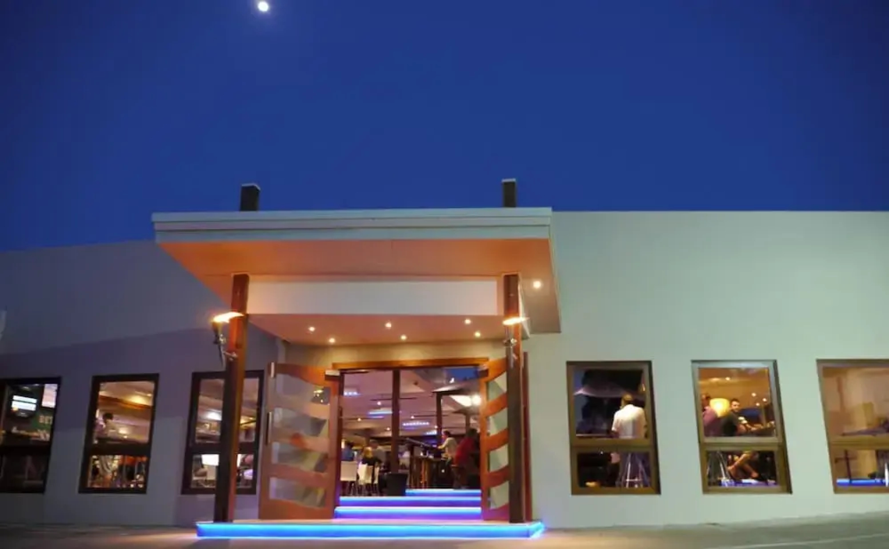 Park Beach Hotel Motel