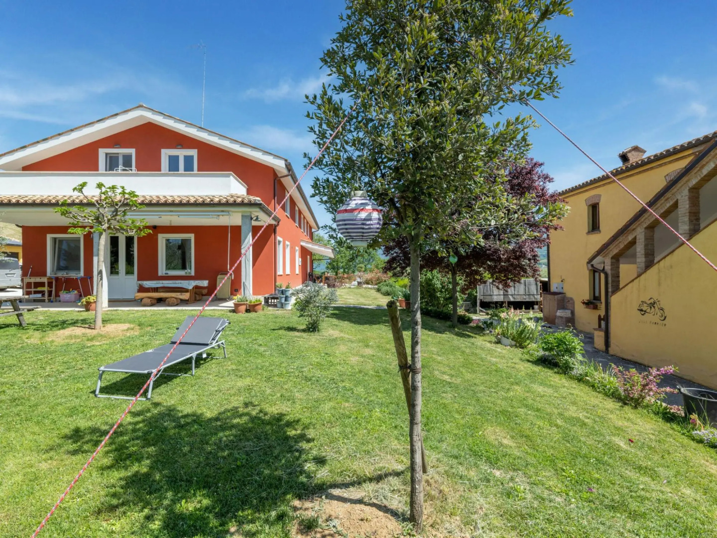 Rural apartment in Matelica with shared pool